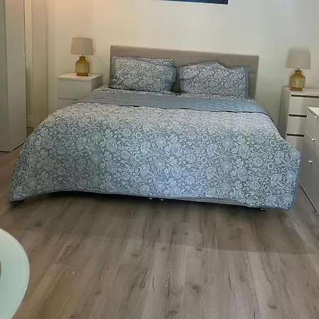 Basement * Ballina (Mayo)