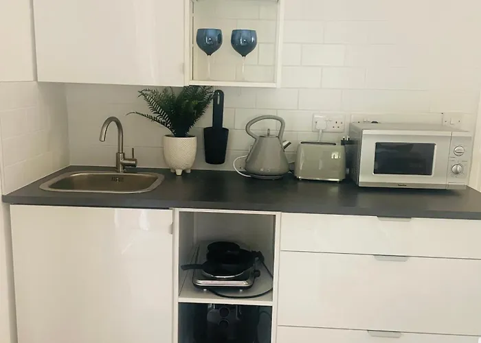 דירה Basement בלינה